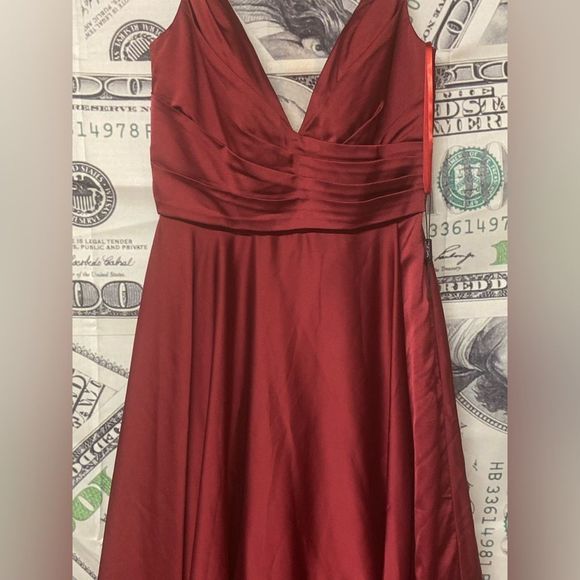 La Femme Burgundy Maxi Dress - Picture 6 of 8